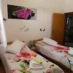 Nela Апартаменты Винкуран