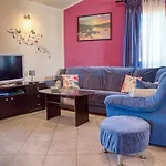 Nela Апартаменты
