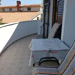 Nela