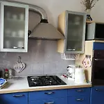 Nela *