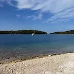 Nela * Винкуран