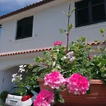 Nela Апартаменты