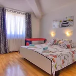 Nela Apartament *